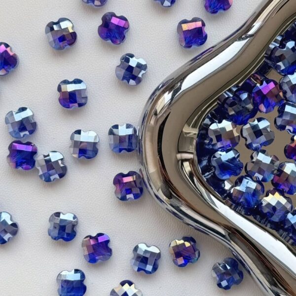 10mm Four-Leaf Clover Crystal Glass Beads for DIY Jewelry