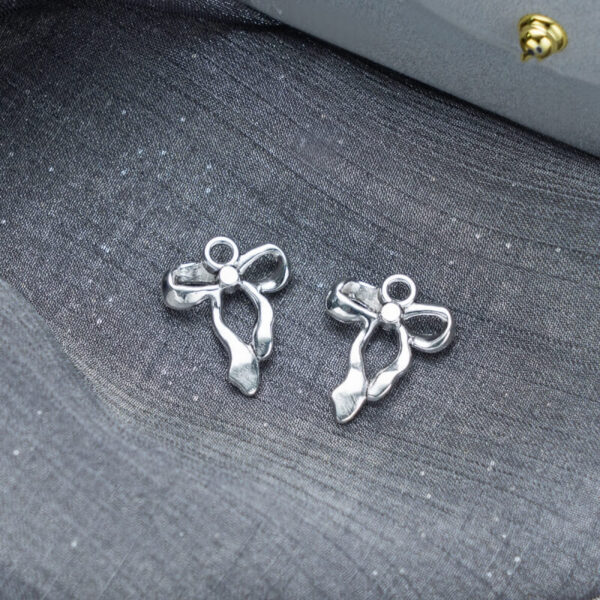 Alloy Hollow Bow Pendant for DIY Necklace & Bracelet