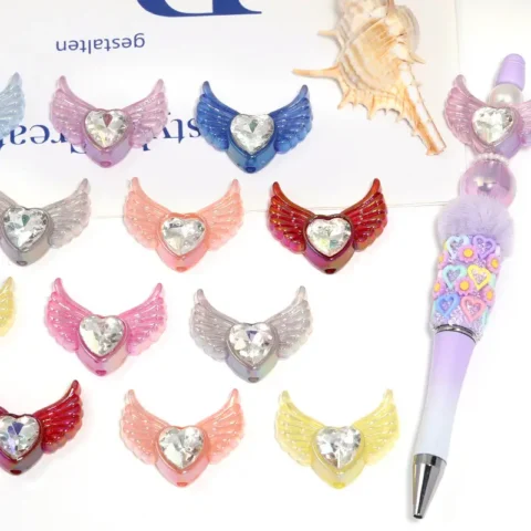 Angel Wings heart-shaped acrylic beads1
