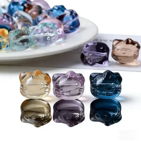 16×18mm Cat Head Glass Bead