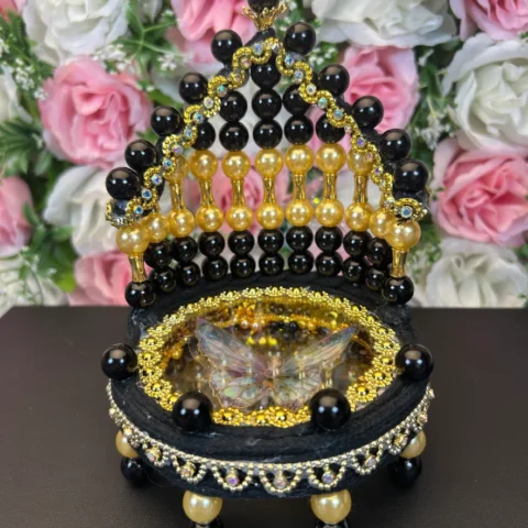 DIY Beaded Phone Stand – Decorative Phone Holder